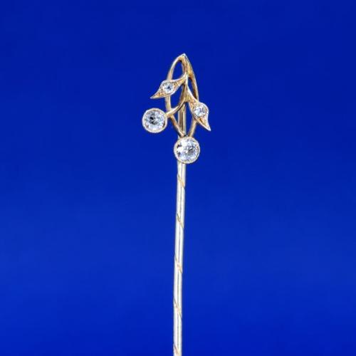 Zlatá jehlice s brilianty, 1910 Zlatá jehlice s brilianty, 1910