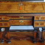 Sekretář zámeckého typu 18 století Sekretář zámeckého typu 18 století