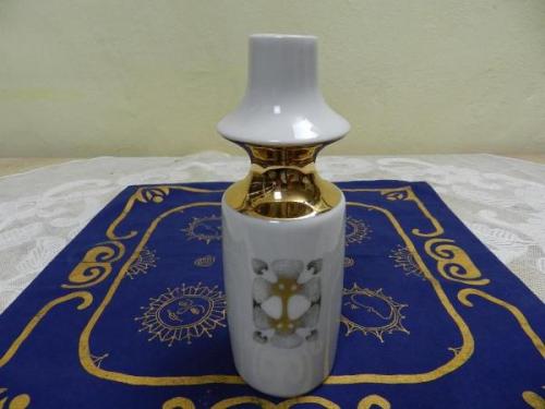 Zlacená porcelánová váza, styl brusel - Lesov Zlacená porcelánová váza, styl brusel - Lesov