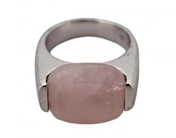 Stříbrný masivní prsten s broušeným růženínem Stříbrný masivní prsten s broušeným růženínem