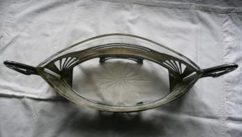 Secesní žardiniéra  Secesní žardiniéra