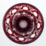 Vyšší ručně broušená váza s rubínovou lazurou Vyšší ručně broušená váza s rubínovou lazurou