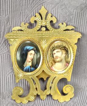 Sakrální porcelán. miniatury v mosazném rámu Sakrální porcelán. miniatury v mosazném rámu
