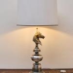 Stolní lampa s motivem koňské hlavy Stolní lampa s motivem koňské hlavy