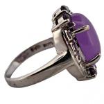 Stříbrný prsten s levandulovým jadeitem a ametysty Stříbrný prsten s levandulovým jadeitem a ametysty