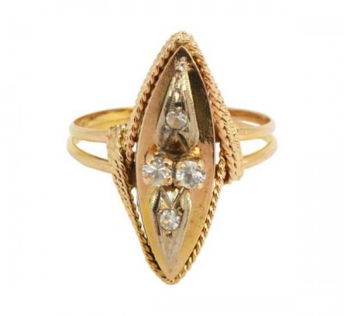 Starožitný zlatý prsten s leukosafíry Starožitný zlatý prsten s leukosafíry