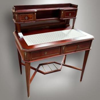 Psací stůl  /  SJIR 5 Psací stůl  /  SJIR 5