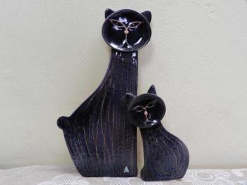 Stylový retro reliéf dvou koček - Keramia, Znojmo Stylový retro reliéf dvou koček - Keramia, Znojmo