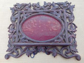 Dřevěná řezba  kabinetka  Dřevěná řezba  kabinetka