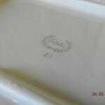 Porcelánová mísa s malovanými květy Porcelánová mísa s malovanými květy