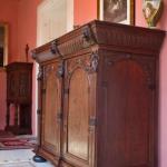 Renesanční dubová komoda ze 17. století – originál Renesanční dubová komoda ze 17. století – originál