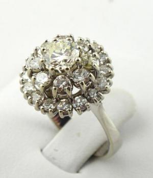 Efektní zlatý prsten s 25 diamanty - 2,00 ct Efektní zlatý prsten s 25 diamanty - 2,00 ct