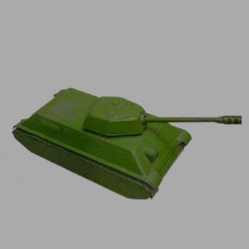 Větší ruský plechový tank, barva zelená Větší ruský plechový tank, barva zelená