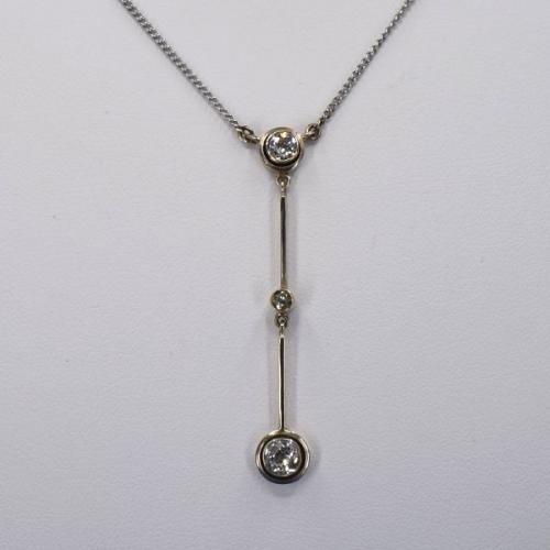 Au 585/1000/4,20 g, brilliant cut diamonds 0,20 + 0,35 ct Au 585/1000/4,20 g, brilliant cut diamonds 0,20 + 0,35 ct