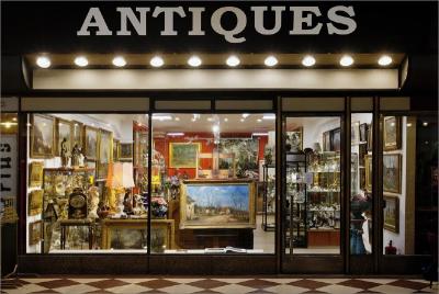 Starožitnosti Antiques Richter s. r. o Starožitnosti Antiques Richter s. r. o