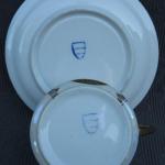 Šálek s podšálkem, karlovarský porcelán  Šálek s podšálkem, karlovarský porcelán
