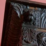 Velká neorenesanční knihovna s erbem Velká neorenesanční knihovna s erbem