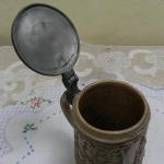 Keramický korbel s poklopem - Mnichov Keramický korbel s poklopem - Mnichov
