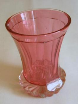 Rubínová sklenice Rubínová sklenice