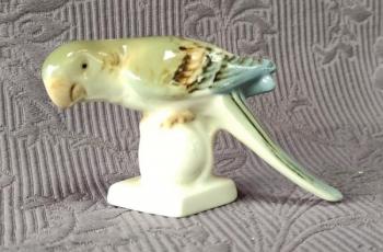 Papoušek, porcelánka Dux  Papoušek, porcelánka Dux