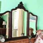 Zámecká zrcadlová ložnice v rokokovém stylu 19.st