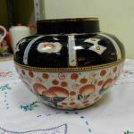 Orientální keramická váza