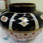 Orientální keramická váza