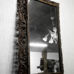 Bohatě řezané zrcadlo