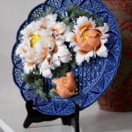 Čínský prolamovaný talíř s květinovým dekorem