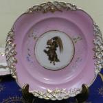 Párové růžové zlacené talíře