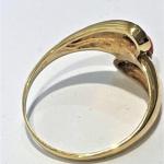 Prsten zlatý s přírodním mořským korálem