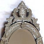 Oválné zrcadlo v benátském stylu