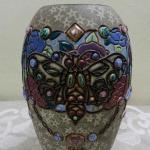 Zdobená váza s kabošony - Amphora Teplice