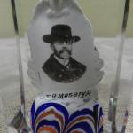 Broušené těžítko s portrétem Masaryka