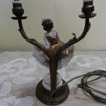 Figurální secesní lampička, porcelánová tanečnice