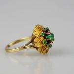 Zlat prsten se smaragdy