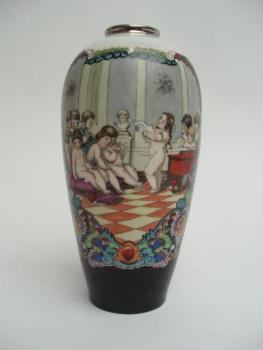 Váza porcelánová