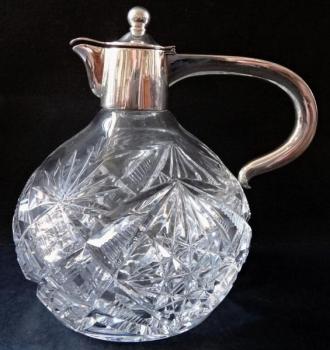 Broušený skleněný džbánek, se stříbrem - Theodor M