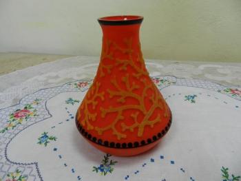Oranžová sklenìná váza