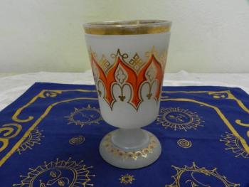 Alabastrový pohár
