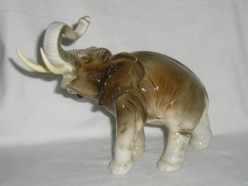 Dux - porcelánový slon, Duchcov