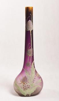 Velká fialová váza s malovanými bodláky