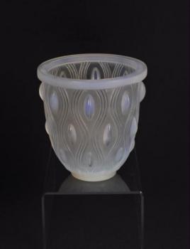 Váza z opálového skla - Sabino