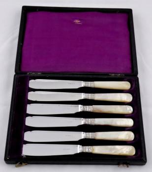 Šest postříbřených nožů s perletí - James Dixon & 