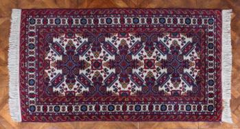 Zakavkazský vlněný koberec 257 X 137 cm