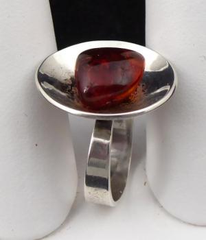 Stříbrný prsten s jantarem - Polsko 1963 - 1980