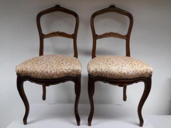 Starožitné židle, zdobené židle, pár starých židlí