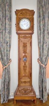 Starožitné podlahové hodiny. 19. století. Funkèní