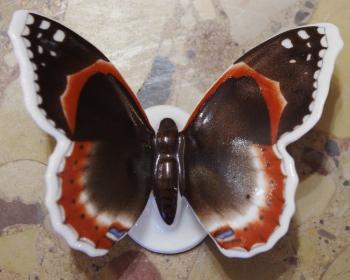 Porcelánový motýl