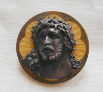 Støíbrná brož - hlava Krista
